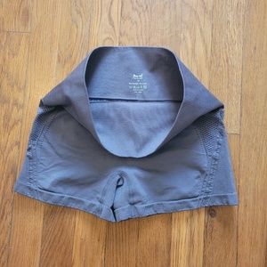 Seamless High Waisted Athletic shorts